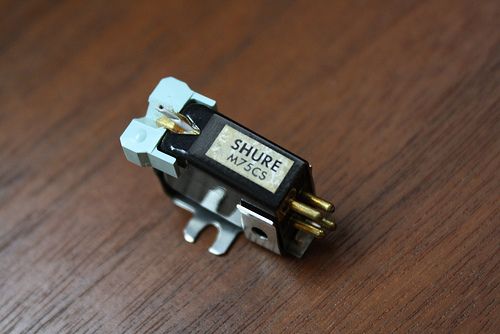 Vintage Shure M75CS turntable cartridge in excellent condition. Clean 