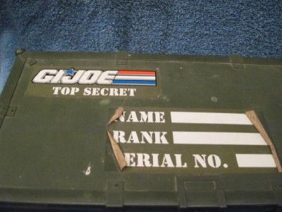 LOT OF 12 GI JOE CLOTHING WEAPONS ACCESSORIES & FOOT LOCKER TOY LOT 