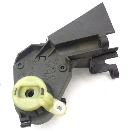 Stellmotor Heizung Klima 6902854 BMW E46 323I  