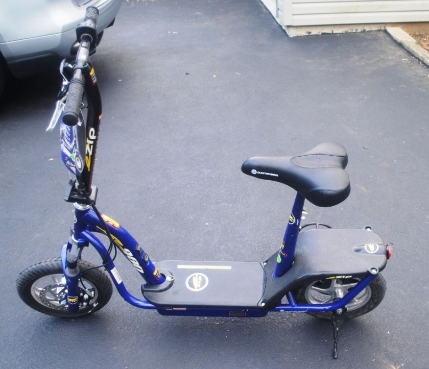 EZIP E900 ELECTRIC SCOOTER Floor models/returns CURRIE NO BATTERIES 