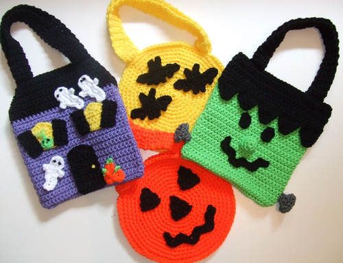 Crochet Village Halloween Trick or Treat Bags Pattern  