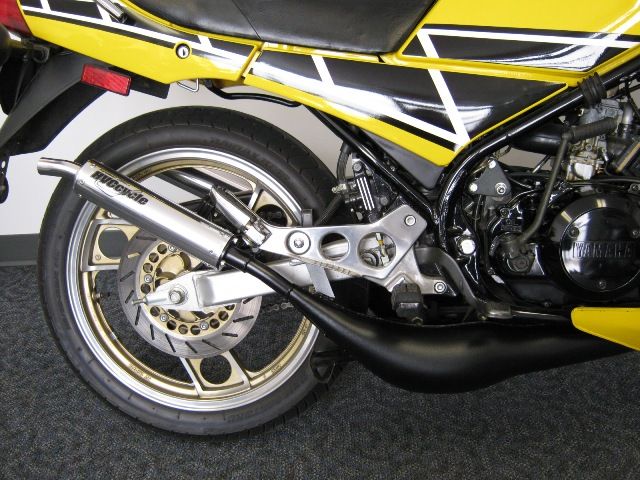 RZ de Yamaha, cámaras de dilatación del extractor RZ350, RD350 YPVS