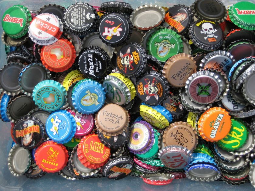 100 American dent free, soda bottle crown caps. Listing in Soda/Beer 