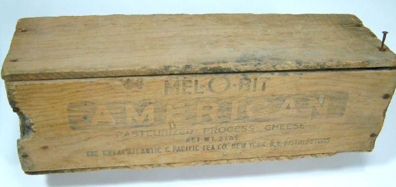 Vintage A&P WOODEN AMERICAN CHEESE BOX 3 x 3 x 9 Inches  