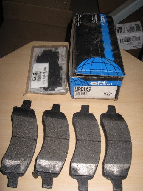 GM Chevy Saab Isuzu Bendix Global MRD1169 brake pads  