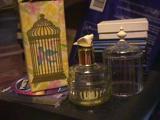 Avon Song of Love collectible figurine orig box perfume  