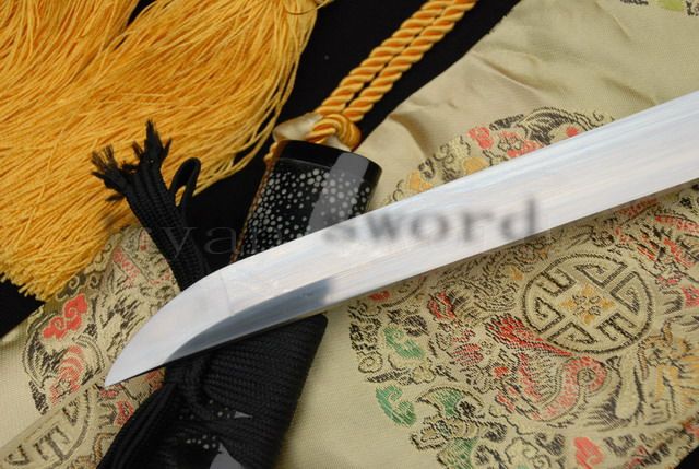 JAPANESE SAMURAI SWORD TANTO Ray Skin Wrapped Saya  