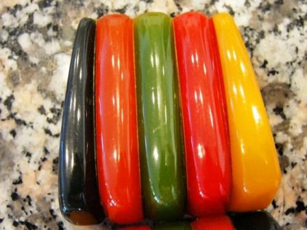   DECO BAKELITE BELT BUCKLE IN EXCELLENT CONDITION WITH A GREAT LOOK