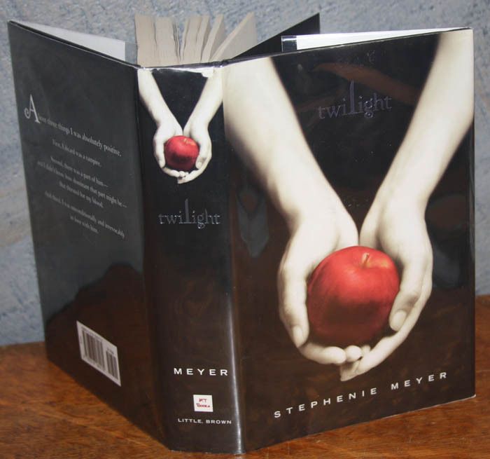 Meyer, Stephanie   Twilight HB/DJ True 1st (2005)  