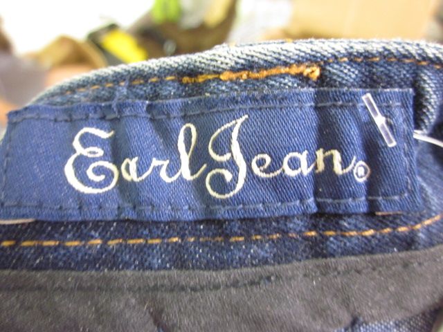 EARL JEAN Medium Wash Blue Denim Pencil Jean Skirt Sz P  