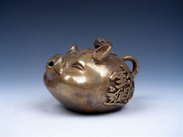 Vintage Brass Crafted Piggy Head Shaped Unique Teapot  