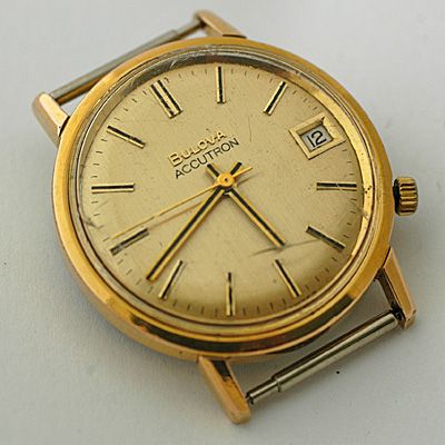 VINTAGE BULOVA ACCUTRON 218 GENTS WATCH, spares/repair  