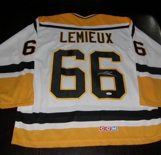 MARIO LEMIEUX SIGNED Vintage CCM Penguins JERSEY JSA  