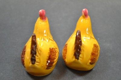 Yellow Rooster and Hen S&P Shaker Set Ceramic Vintage  