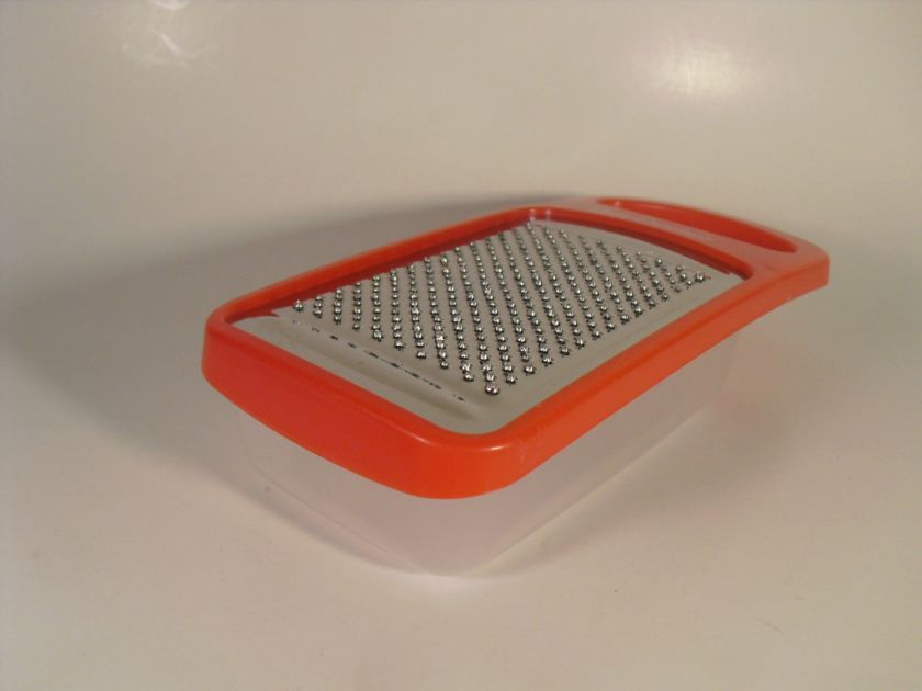 BETTY CROCKER Hand Held RED Cheese Grater NEW  