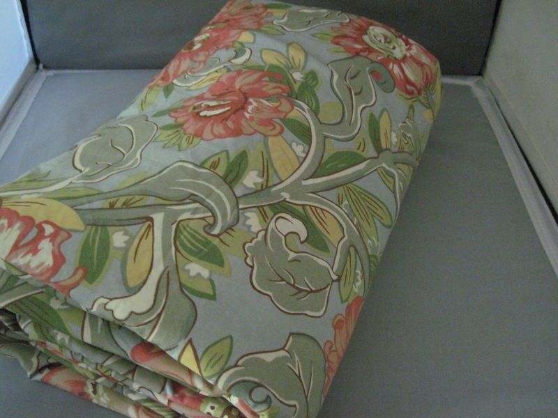 Pottery Barn Santa Ynez Floral Organic King Size Duvet Cover  