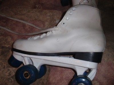 WOMENS ROLLER DERBY SKATES GOOD USED CONDITION SIZE 9 http//www 