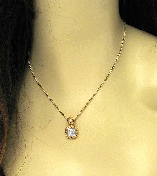 DESIGNER JOHN HARDY 18K GOLD DIAMONDS PENDANT W/ CHAIN  