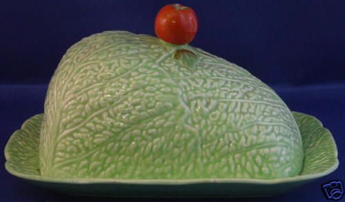 VINTAGE MAJOLICA CABBAGE LEAF CHEESE KEEPER DEVON  