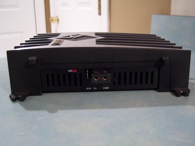 ROCKFORD FOSGATE 250a2 AMPLIFIER ~ ORIGINAL BOX INCLUDED  