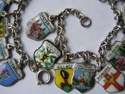   ENAMEL SOUVENIR TRAVEL SHIELD CHARM BRACELET w/ 20 CHARMS  